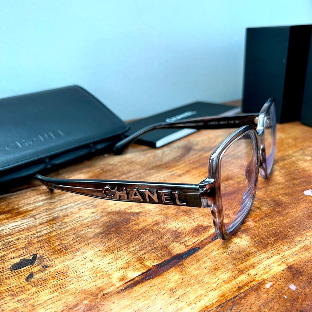 Genuine Chanel glasses ( prescription lenses )